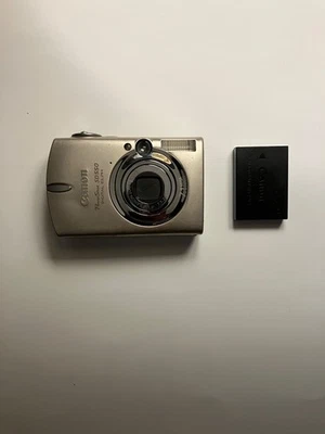 Canon PowerShot Digital ELPH SD550 - Imagem 1 de 4