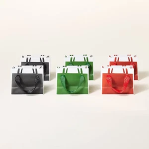 kate spade New York Set Of 6 Mini Party Favor Gift Bags Red Black Green - Picture 1 of 4