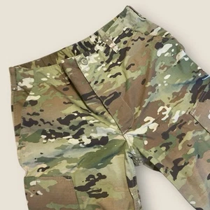 Army Combat Uniform Unisex Trouser Large-Short NWOT FAST SHIP 💨 - Bild 1 von 4