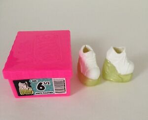 LOL Surprise OMG Doll Neonlicious White Shoes Yellow Soles 1st Series New in Box