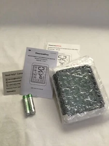 ThermoPro Indoor Humidity & Temperature Monitor M0NI-M004 - Picture 1 of 6