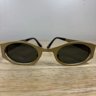 Gafas de sol vintage Gianni Versace doradas Mod S99 Italia años 90 Y2K Foto 1 de 4