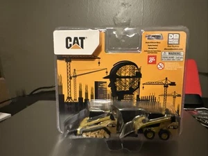 1:64 Diecast Masters CAT 272D2 (wheels) & 297D2 (track) Skid Steer Loaders NIB - Picture 1 of 4