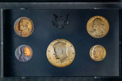 1971-S US MINT PROOF SET NICE COLOR BU TONED CHOICE UNC GEM #18 (DR) Cover