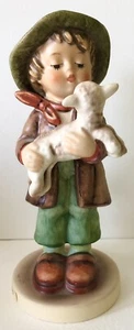 Goebel Hummel Figur Das verlorene Schaf 68 2/0 Junge mit Schafen 5 1/2"" Originaletikett - Bild 1 von 6