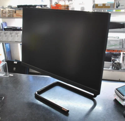 All in One PC / Lenovo IdeaCentre AIO 3 21.5" / 128GB SSD / Keyboard + Mouse - Image 1 of 4