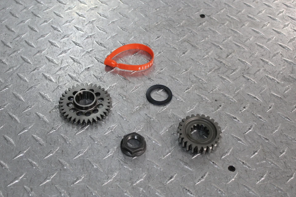 Kawasaki Ninja ZX10R ZX1000D 2006 juego de engranajes Foto 1 de 4