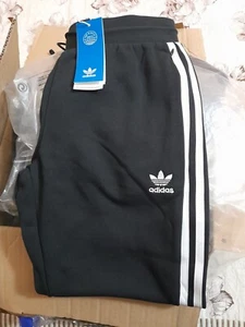 Pantaloni Adidas tg 32 - Foto 1 di 5
