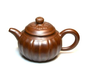 Fine Chinese Carved Melon Form Yixing Zisha Purple Clay Ceramic Teapot - Picture 1 of 5