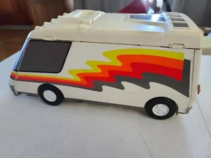 Vintage 1991 Galoob MiCRO MACHINES SUPER CITY VAN RV Fold Out Playset - Picture 1 of 10