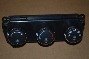 Jeep Liberty 2007-09 OEM aire acondicionado calefacción temperatura climatización temperatura climatización calor - Imagen 1 de 3