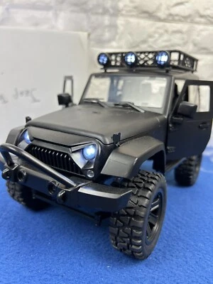 Auto Jepp Total Black Radiocomandata Scala  1:14 4x4 Completa  Di Batteria - Immagine 1 di 4