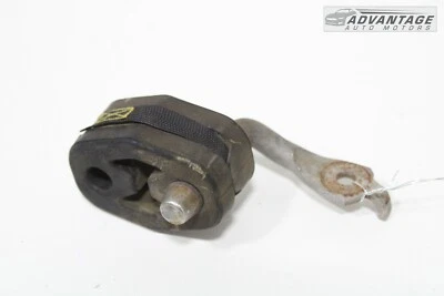 CHRYSLER 300 2015-2021 3,6 L TRASERO IZQUIERDO TUBO DE ESCAPE AISLANTE SOPORTE OEM Foto 1 de 4