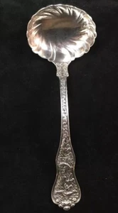 Mestolo per salsa/salsa scanalato in argento sterling modello olimpico Tiffany - Foto 1 di 8