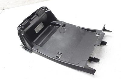 Mercedes-Benz SLK 55 AMG 2007 consola central cubierta soporte montaje 1716800014  Foto 1 de 4