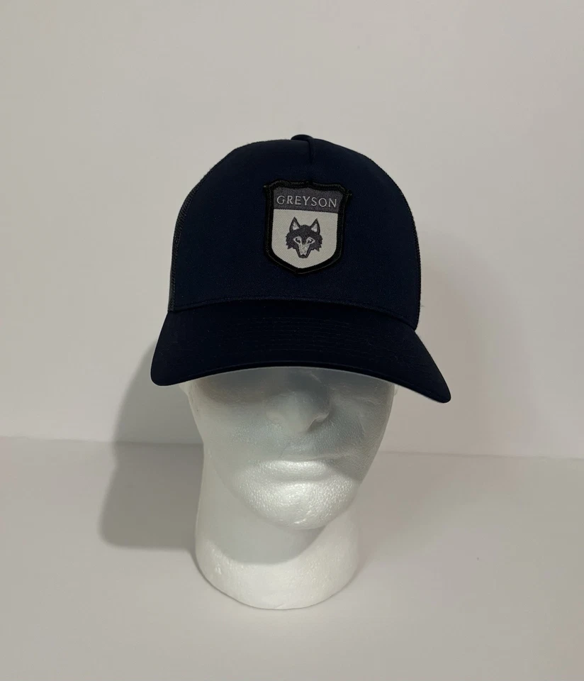 Gorra Greyson Icon Trucker azul marino parche de lobo espalda a presión Foto 1 de 4