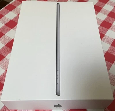 Apple iPad 6th Generation 2018 32GB WIFI  Space Grey WiFi - Image 1 of 4