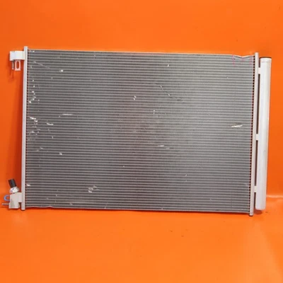 Condensador Mercedes Benz C300 AC 2015 2016 2017 2018 A0095000454 C63 GLC63 E300 Foto 1 de 4