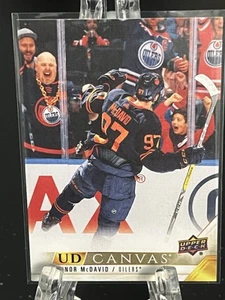 CONNOR MCDAVID----2022-23 PONTE SUPERIORE----TELA----OILER - Foto 1 di 2