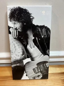 Bruce Springsteen - Born To Run 30th Anniversary Edition (2-DVD/1-CD) & Booklet - Picture 1 of 7