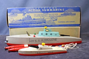 Keystone Action Submarine, Wood, w/ Torpedos & Target, Item 217, 2485453 - Picture 1 of 10