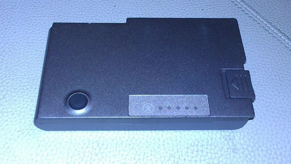 Lote de 10 baterías Dell para D510 D520 D610 D600 OEM 3R305 3R315 C1295 G2053 Y1338 Foto 1 de 4