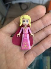 The LEGO Movie 2 Princess Susan Susie Mini-doll Minifigure