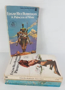 Edgar Rice Burroughs Books x4 Martian & Venus Series (paperback) Vintage - Picture 1 of 7