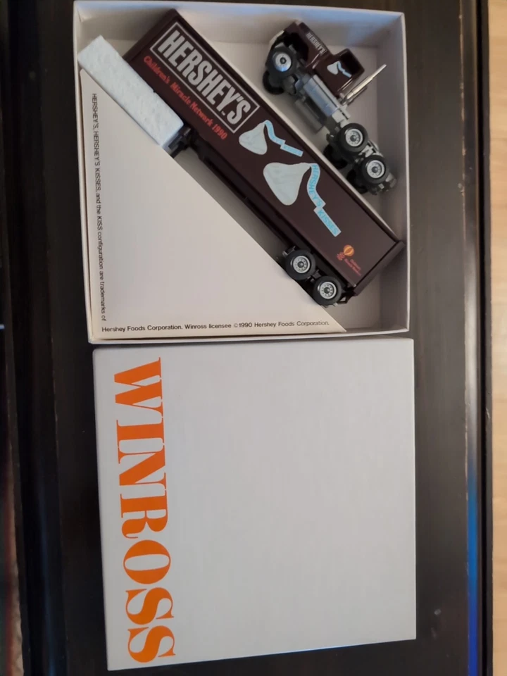 Camión Winross Hershey's Kisses Miracle Network para niños Foto 1 de 1