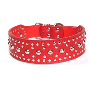 Cuello de metal con clavos tachona de cuero sintético grande Pitbull mastín espiga L XL ROJO - Imagen 1 de 3