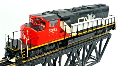 Intermountain 49307S-04 HO Canadian National CN 5352 SD40-2W DCC Sound Loco - Image 1 of 4