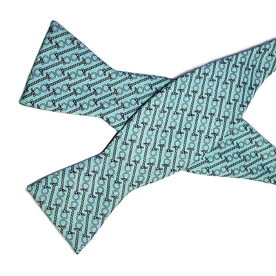 Pajarita ajustable con estampado náutico SOUTHERN TIDE seda hecha a mano en Italia Foto 1 de 4
