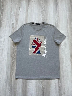 Camiseta gráfica Aquascutum gris cuello redondo manga corta para hombre talla en etiqueta XL Foto 1 de 4