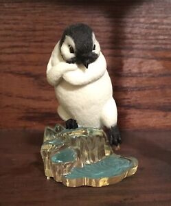 Hamilton Collection Chilly Penguin Polar Playmates Sculpture Collection Nib!