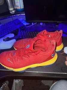 Size 10- Nike LeBron 16 Low SuperBron 2019 - Picture 1 of 5