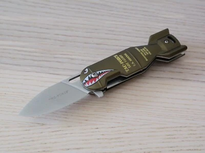 Small Pocket Knife Missile USA Army Design Spring Assist Pocket Clip Shark - Image 1 of 4