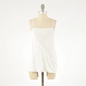 Blusa Banana Republic S Marfil Tejido Ajustado Capas Cuello Redondo Tanque Nueva con Etiquetas - Imagen 1 de 6