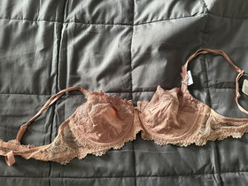 Lise Charmel Douceur Fougere Light Mauve Balconette Swarvarski 36B NWT List 130
