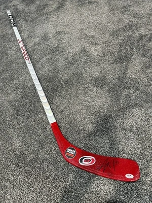 Palo de hockey autógrafo firmado por Jordan Staal Carolina Hurricanes certificado de autenticidad PSA Foto 1 de 2