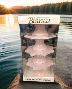 4 American Atelier BIANCA  Pink 4.1" x 3.7" x 1.9"  CUP CAKE PEDESTAL PLATES NEW - Picture 1 of 8
