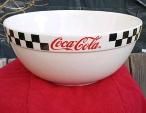 Ciotola Miscelatore Vintage Coca Cola 2002 Ritirata Modello "Drive-In" 10,5" di Gibson - Foto 1 di 11