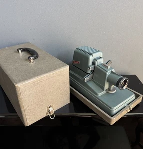 Vintage Electric NAREN POLORAMA Slide Projector In Original Case - Tested Works - Picture 1 of 9