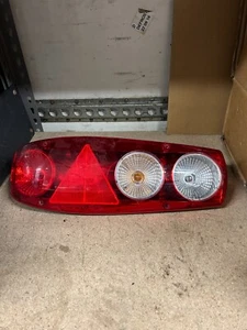 LUZ TRASERA CARAVANA/AUTOCARAVANA HELLA CARALUNA - Imagen 1 de 2