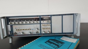 Generator Synthesizer, Adret 3100B 0,01 Hz to 200kHz  !!! DEFEKT !!!