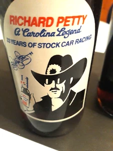 * 12oz. Richard petty longneck Pepsi bottle A RICHARD PETTY A CAROLINA LEGEND - Picture 1 of 5