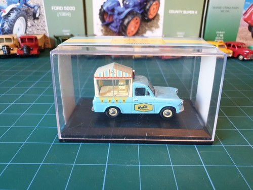 VANS OXFORD FURGONE GELATO FORD ANGLIA WALL ANG002P