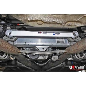 BMW 6 SERIES F06 2011~2018 ULTRA RACING 2 POINTS REAR SUBFRAME TIE BAR - Picture 1 of 14