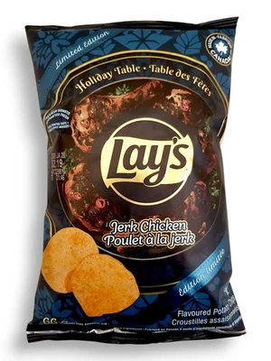 Patatas fritas con sabor a pollo Lay's Holiday Table Jerk, 66 g/2,3 oz Foto 1 de 4
