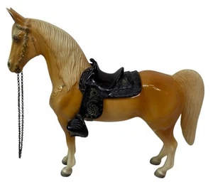 Vintage 1950s Breyer Palamino 57 Horse Snap On Saddle & Chain Reins Western Pony - Picture 1 of 14