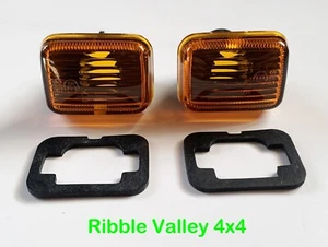 LAND ROVER DEFENDER 300TDI PAIR OF INDICATOR SIDE REPEATER LAMP LENSES - PRC9916 - Picture 1 of 5
